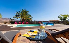 Villa Atlanntes Con Piscina En Fuerteventura